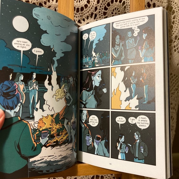 Squad Graphic Novel - Young Adult, Werewolf, Horror, LGBT, High School, Female - Picture 8 of 16